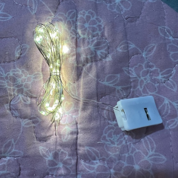 BNWT- 30 LED Battery String Fairy Lights. - Picture 2 of 3